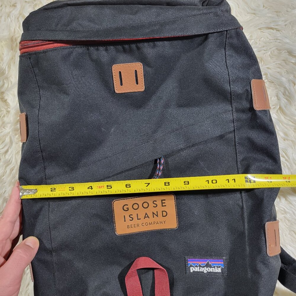 Patagonia * Goose Island Black Backpack Durable Outdoor Design - Picture 14 of 15